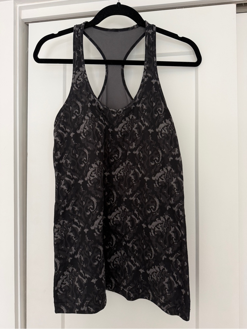 lululemon athletica Black & Gray Patterned Racerback Tank Top